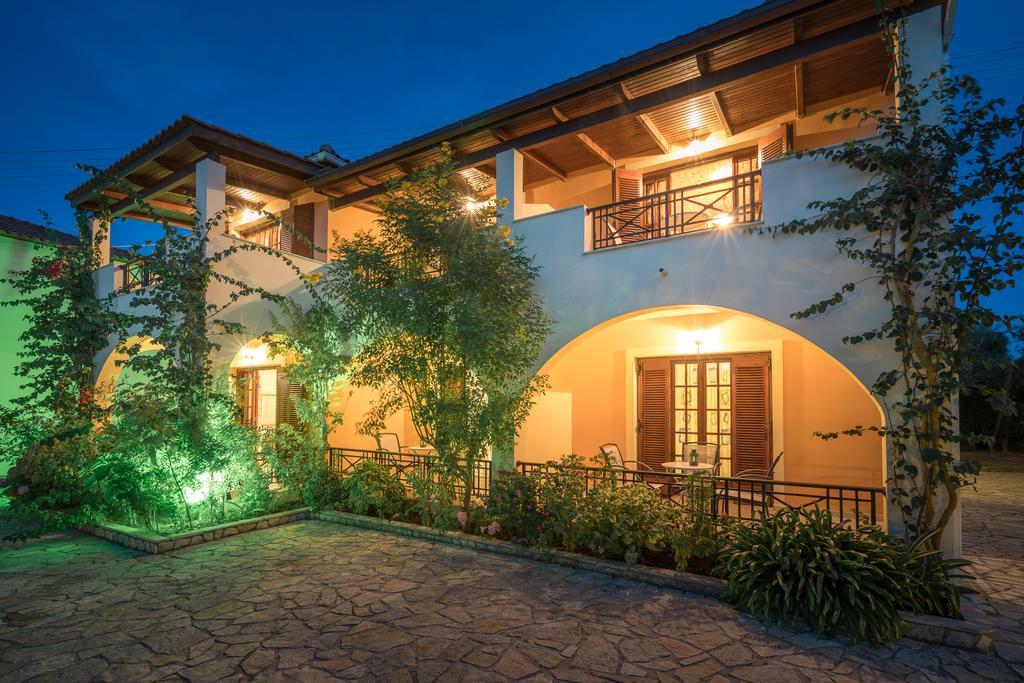 Olga Studios Vasilikí Exterior foto